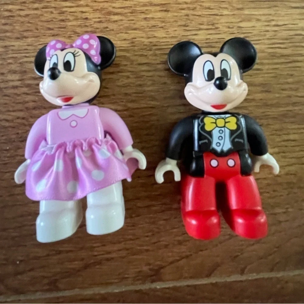 Lego Duplo x Disney preschool Mickey & Minnie Mouse figures